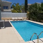 فندق Anthorina 18